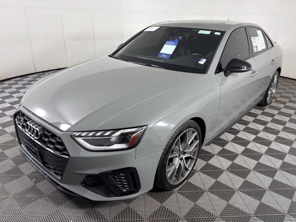 Used 2020 Audi S4 Premium Plus w/ Premium Plus Package image 3