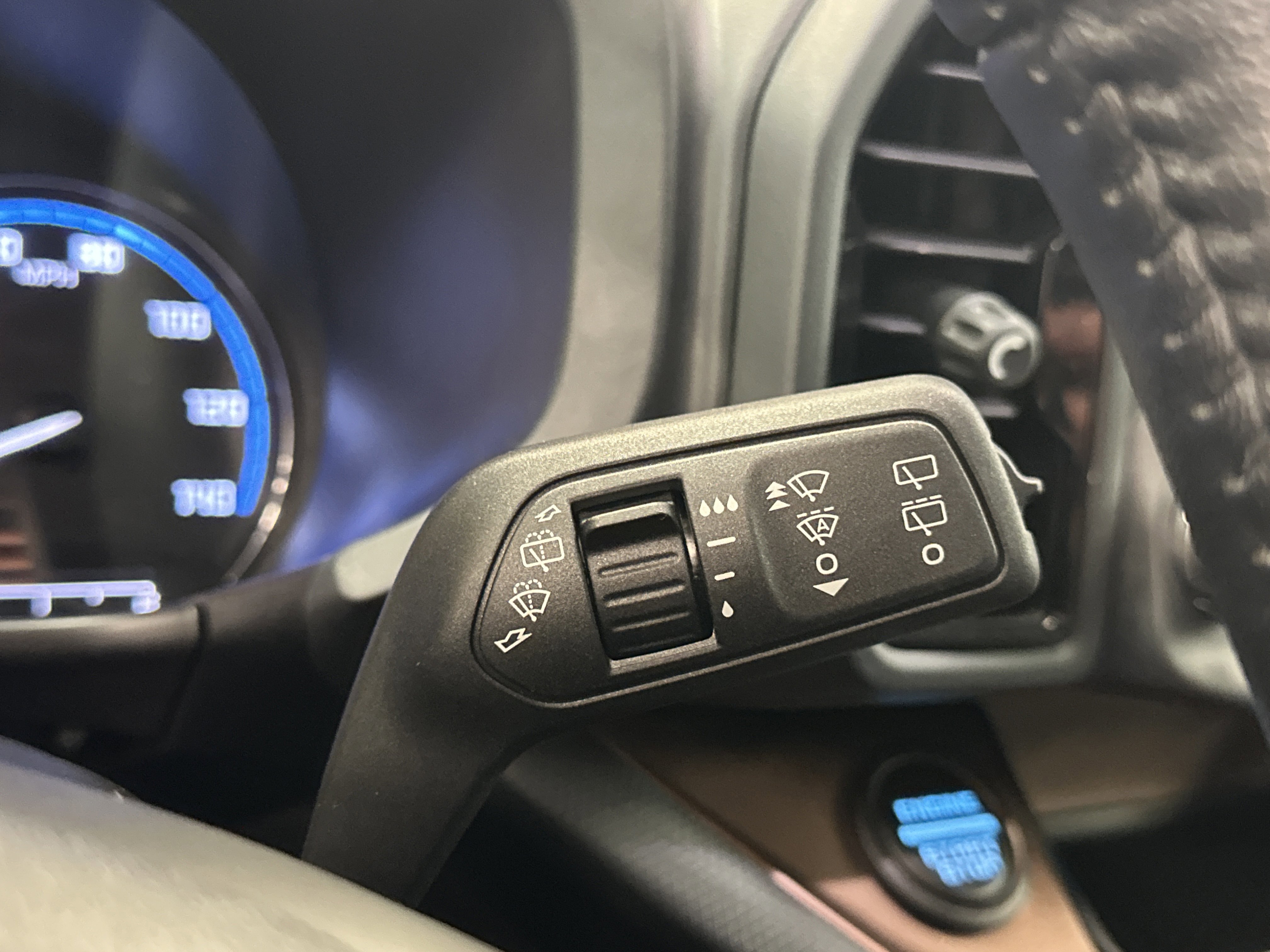 Certified 2023 Ford Bronco Sport Outer Banks w/ Tech Package image 37