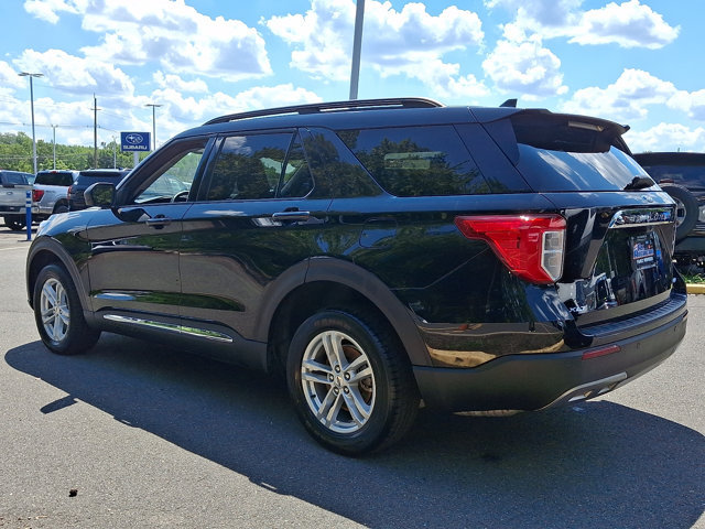 Certified 2023 Ford Explorer XLT w/ Equipment Group 202A AWD/4WD image 7