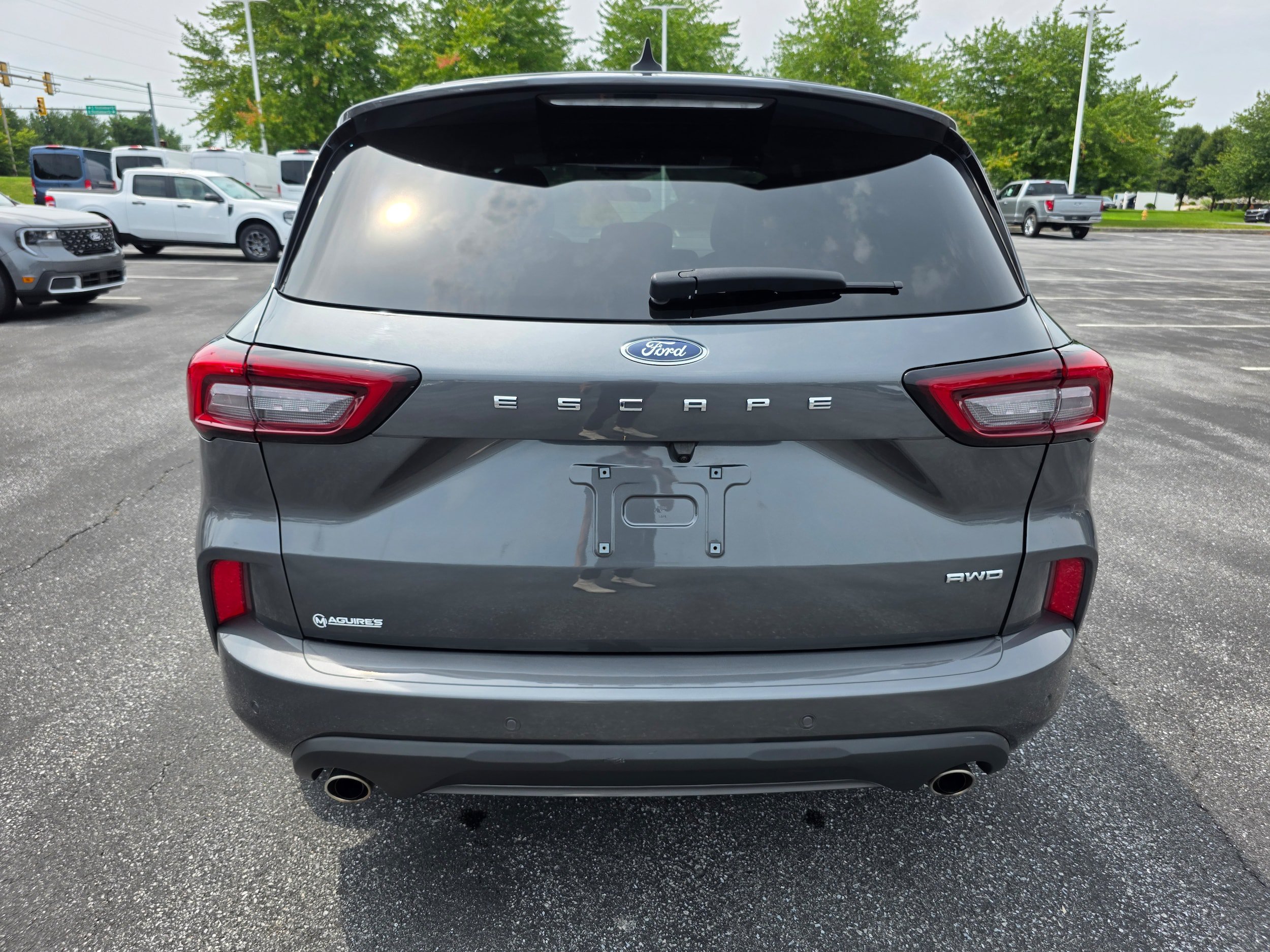 Certified 2023 Ford Escape ST-Line w/ Tech Pack #1 AWD/4WD image 4
