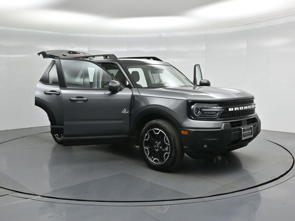 Certified 2025 Ford Bronco Sport Outer Banks w/ Outer Banks Tech Package+ image 55