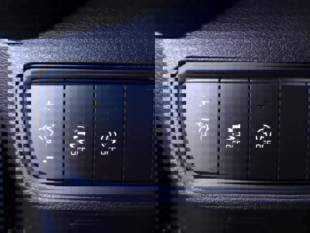 Used 2023 Kia Soul LX w/ LX Technology Package image 14