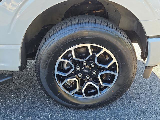 Certified 2022 Ford F150 XLT w/ Equipment Group 302A High image 8