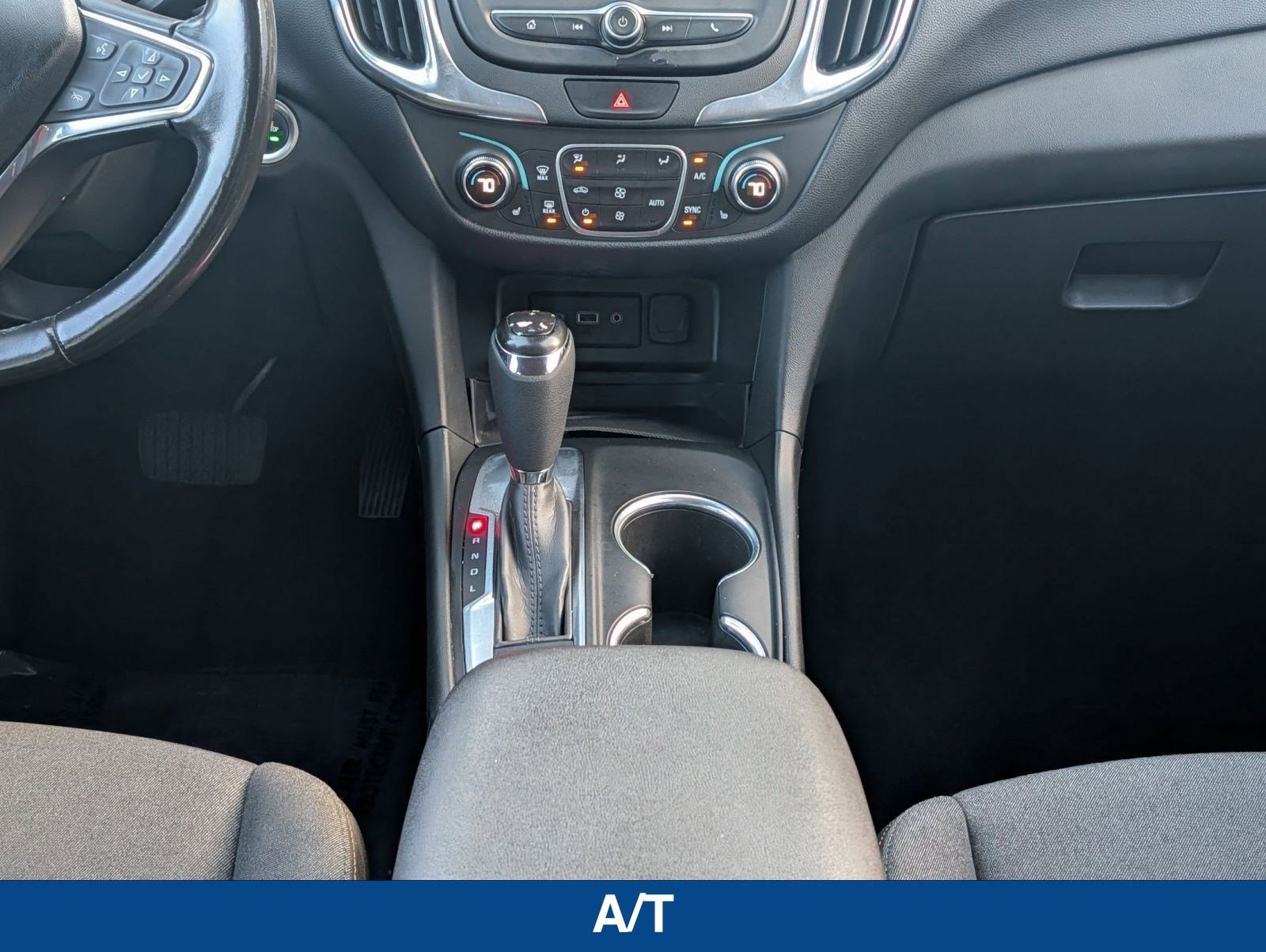 Used 2020 Chevrolet Equinox LT image 19