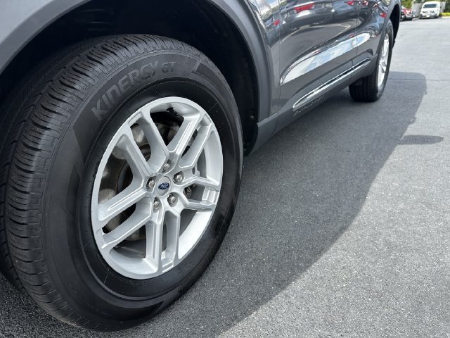 Certified 2025 Ford Explorer Active AWD/4WD image 12