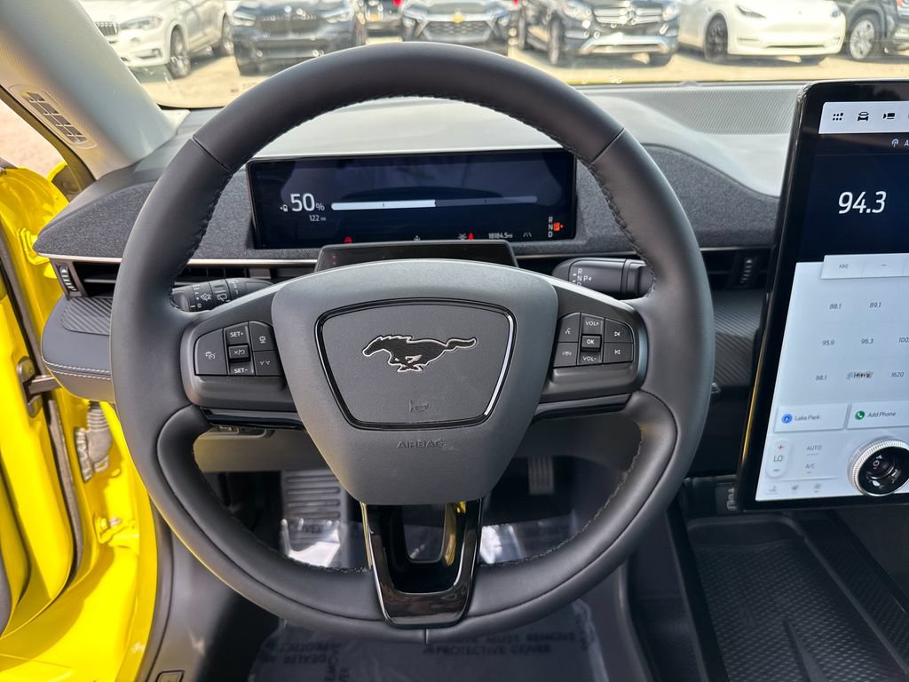 Certified 2025 Ford Mustang Mach-E Premium RWD image 15