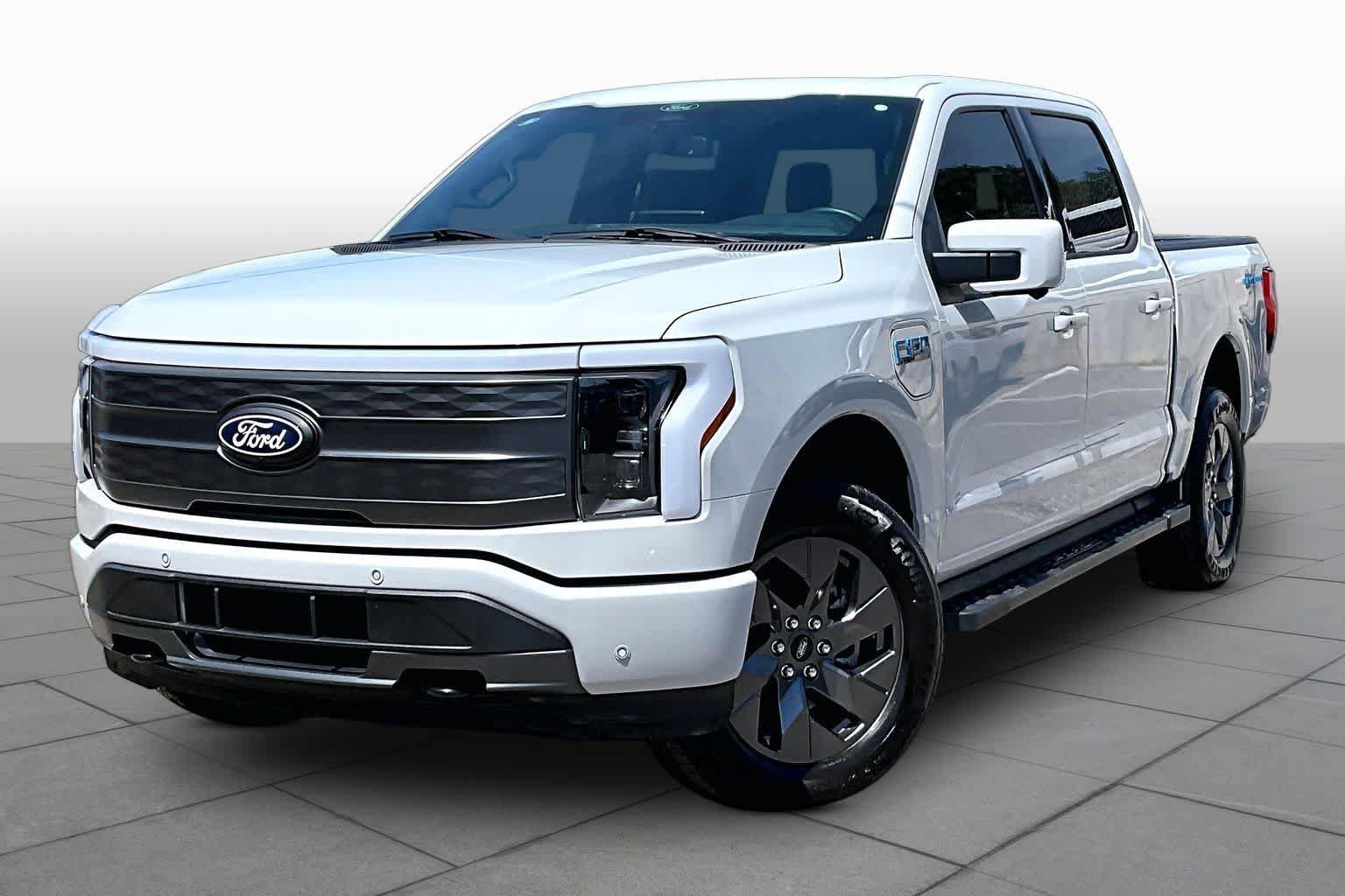Certified 2024 Ford F150 Lightning Lariat AWD/4WD image 37