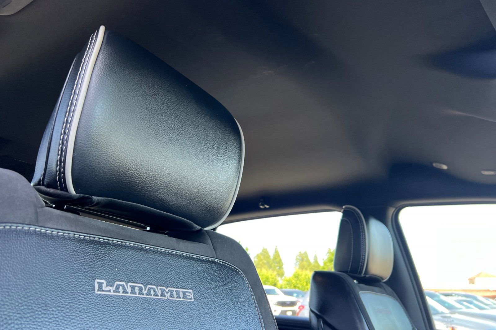 Used 2023 RAM 1500 Laramie RWD image 17