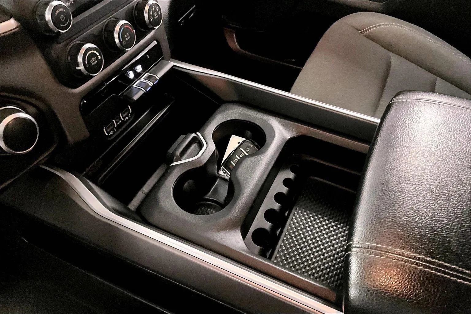 Used 2021 RAM 1500 Big Horn image 16