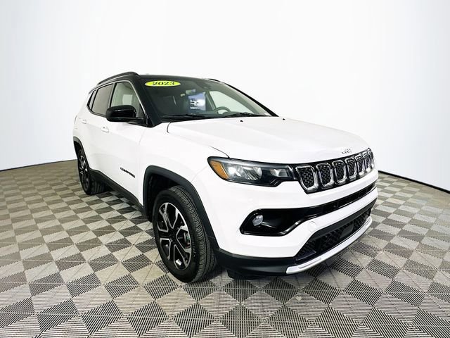 Used 2023 Jeep Compass Limited image 8