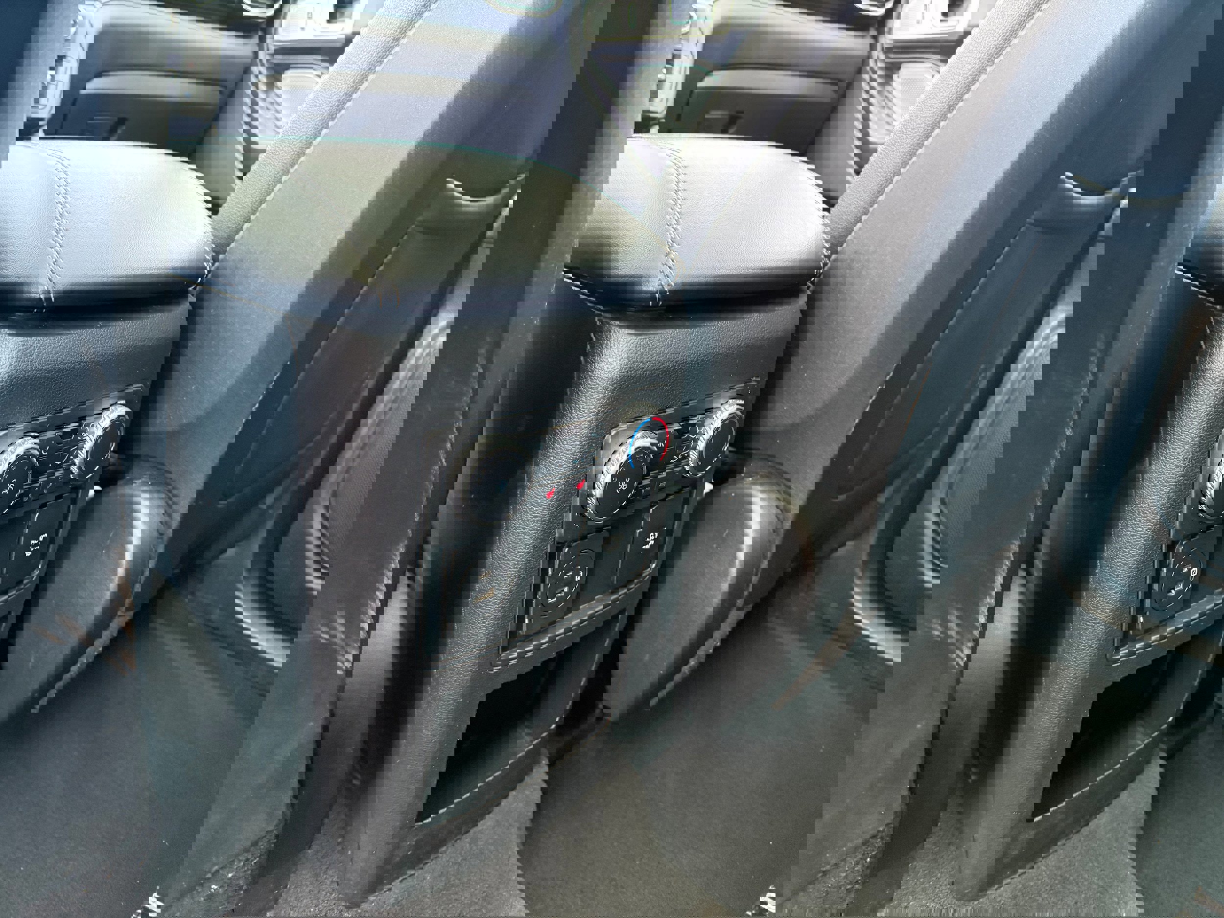 Certified 2020 Ford Explorer ST w/ Premium Technology Package image 13