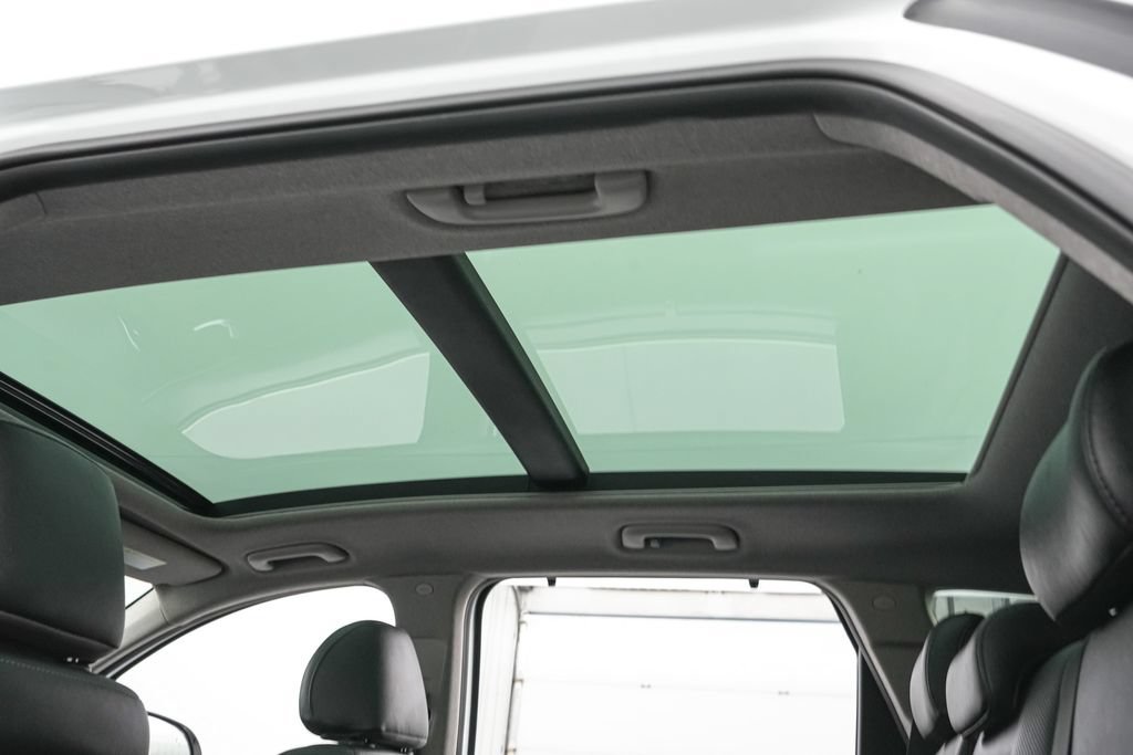 Used 2019 Hyundai Santa Fe AWD image 20