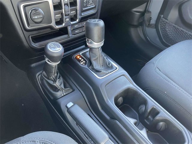 Used 2021 Jeep Wrangler Unlimited Sahara image 23