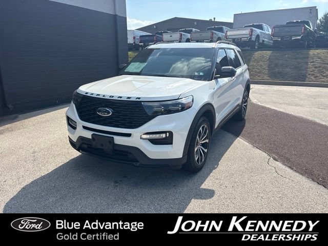 Certified 2024 Ford Explorer ST-Line w/ Class IV Trailer Tow Package AWD/4WD image 9