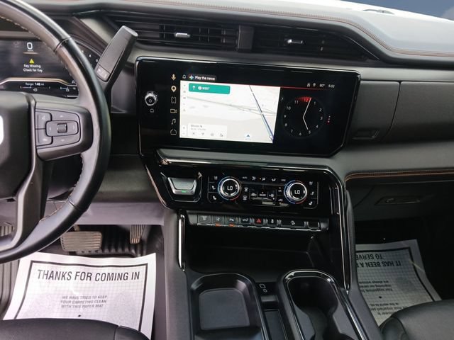 Used 2024 GMC Sierra 2500 AT4 w/ AT4 Premium Plus Package AWD/4WD image 11