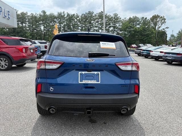 Certified 2022 Ford Escape SEL w/ SEL Stealth AWD Package image 2