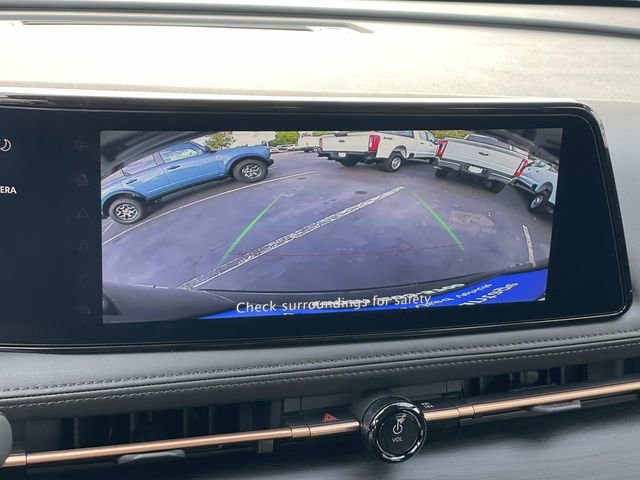 Used 2024 Nissan Ariya AWD image 14