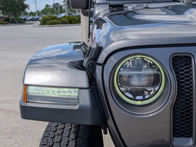 Used 2018 Jeep Wrangler Unlimited Rubicon AWD/4WD image 9