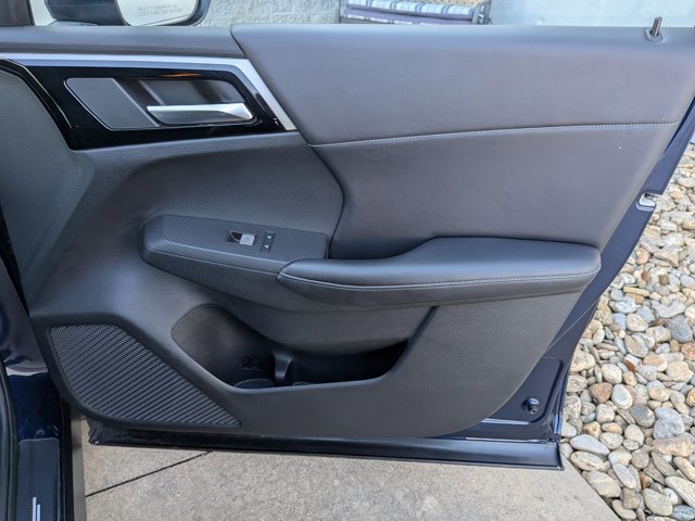 Used 2023 Mitsubishi Outlander SE image 35