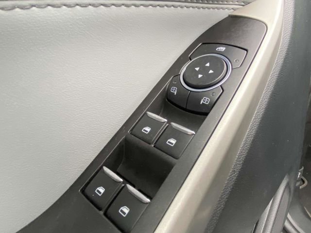 Certified 2022 Ford Explorer XLT w/ Equipment Group 202A image 22