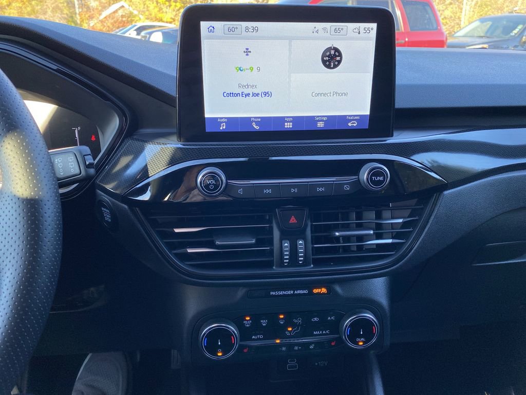 Certified 2025 Ford Escape ST-Line image 9