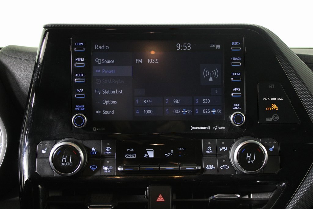 Used 2022 Toyota Highlander XSE image 13