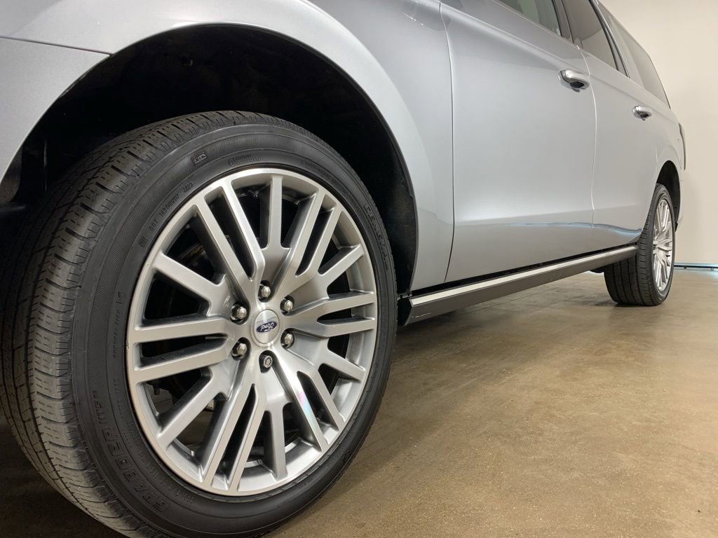 Certified 2023 Ford Expedition Max Limited AWD/4WD image 2