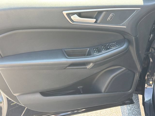 Certified 2024 Ford Edge SEL AWD/4WD image 11