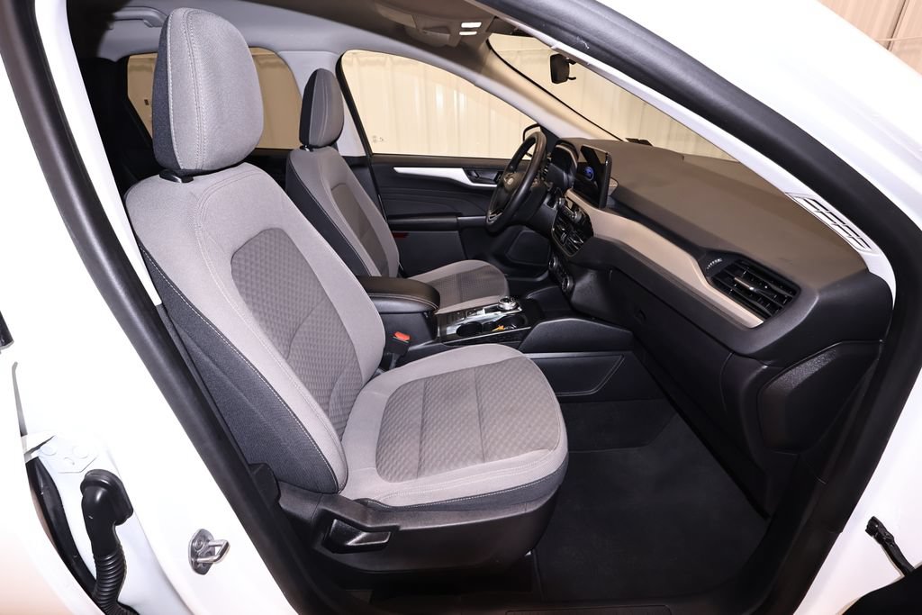 Certified 2022 Ford Escape SE w/ SE Sport Appearance Package AWD/4WD image 19