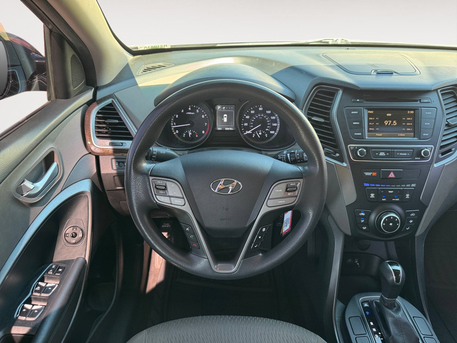 Used 2018 Hyundai Santa Fe Sport FWD image 12