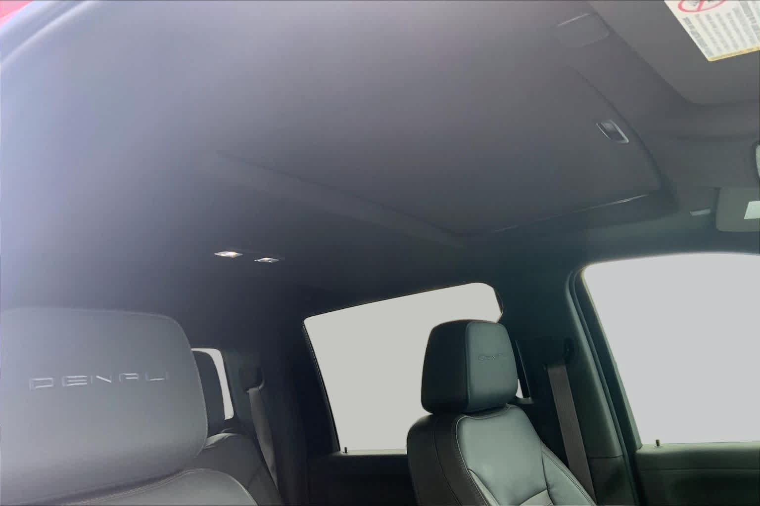 Used 2022 GMC Sierra 2500 Denali AWD/4WD image 13