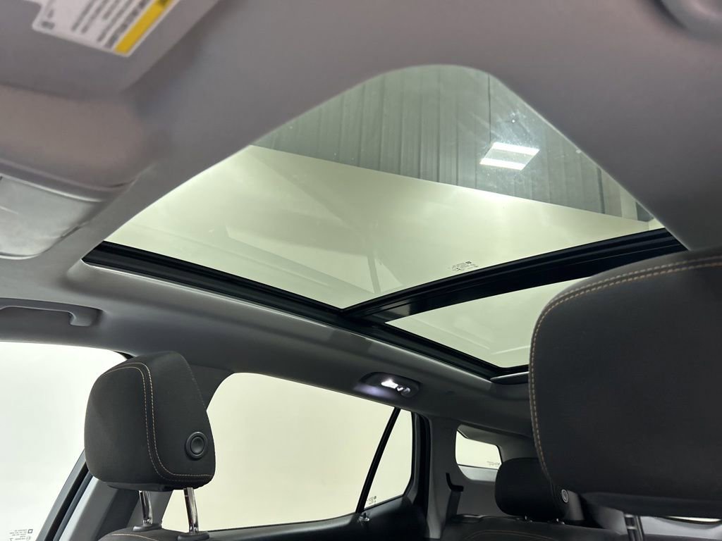 Used 2018 GMC Terrain SLE w/ Driver Convenience Package FWD image 27
