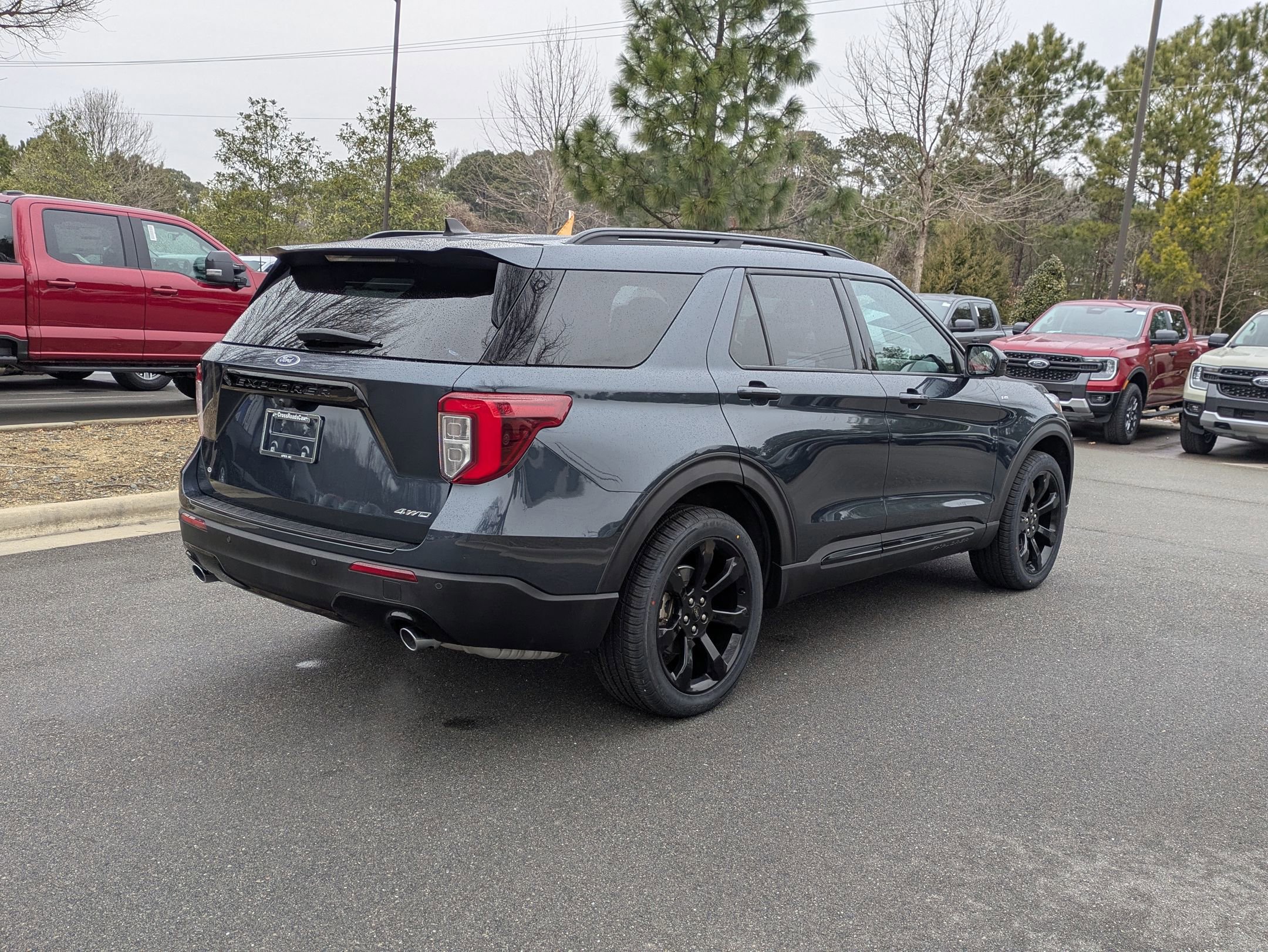 Certified 2023 Ford Explorer ST-Line image 6