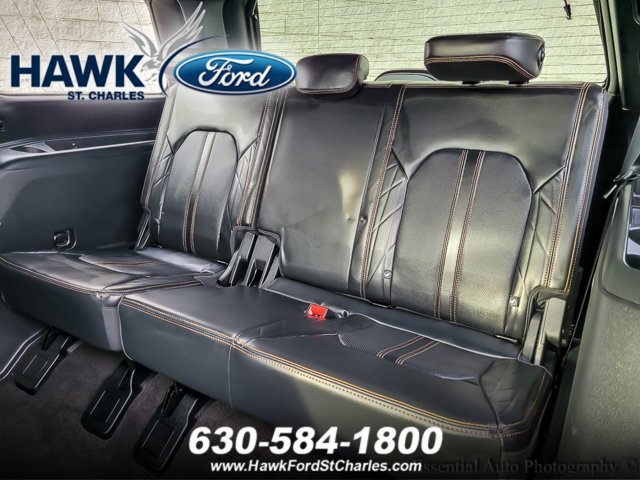 Certified 2022 Ford Expedition Platinum image 11