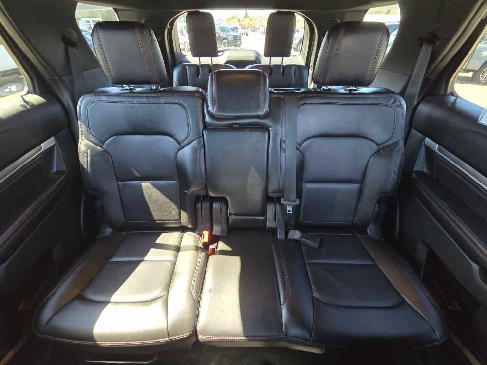 Certified 2018 Ford Explorer Sport image 18