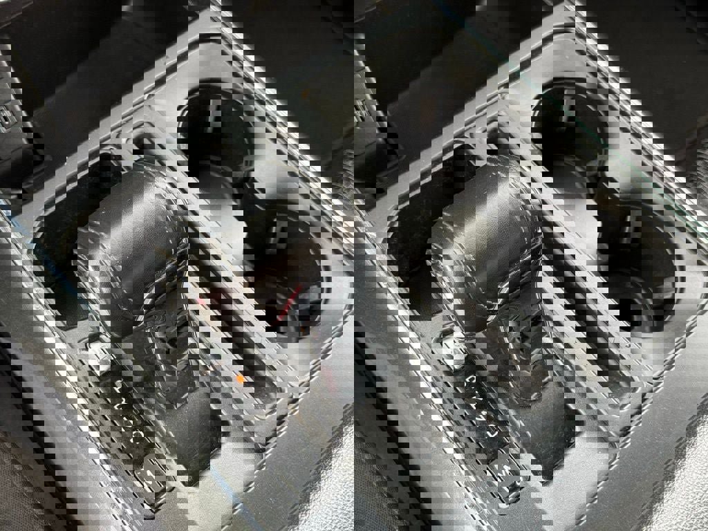 Certified 2022 Ford F150 XLT w/ Equipment Group 302A High image 36