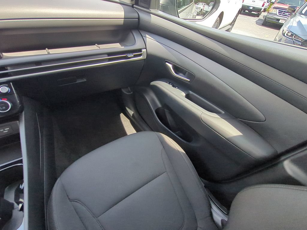 Used 2026 Hyundai Tucson SEL FWD image 19