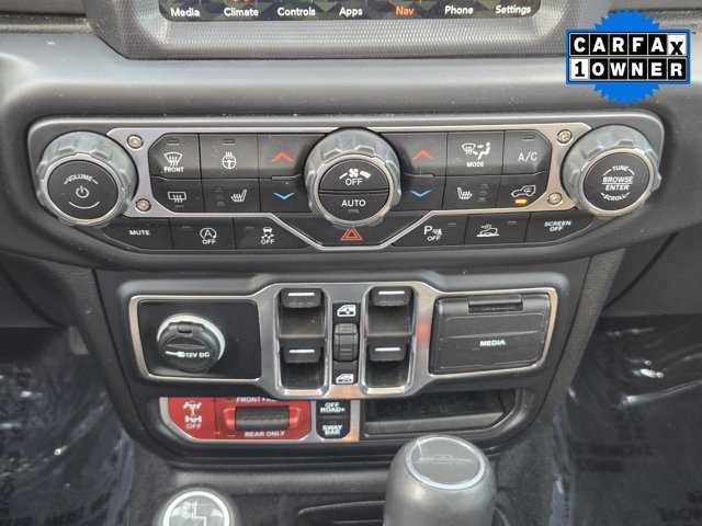 Used 2020 Jeep Gladiator Rubicon w/ Dual Top Group AWD/4WD image 17