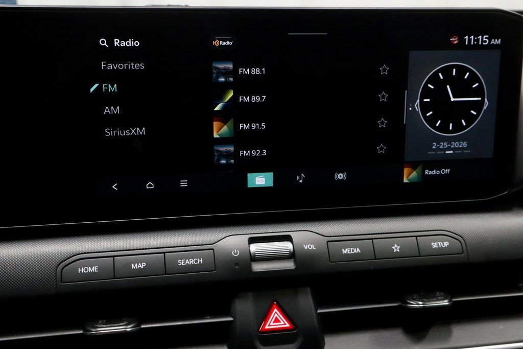 Used 2025 Kia K4 LXS image 10