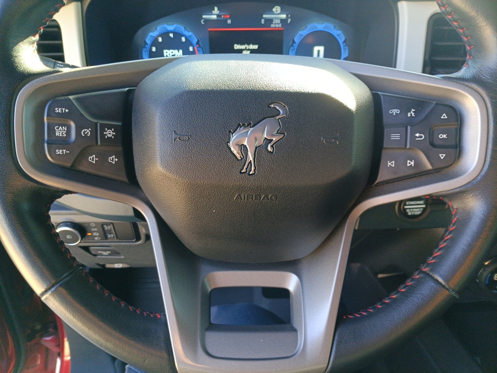 Certified 2025 Ford Bronco Heritage Edition AWD/4WD image 19