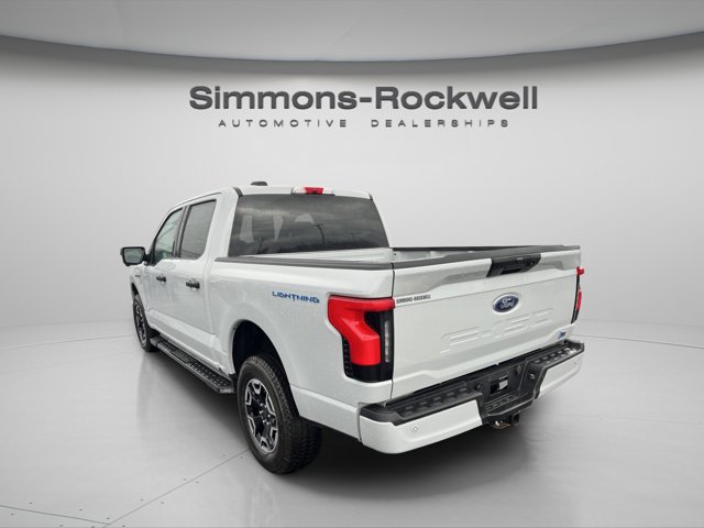Certified 2023 Ford F150 Lightning XLT AWD/4WD image 3