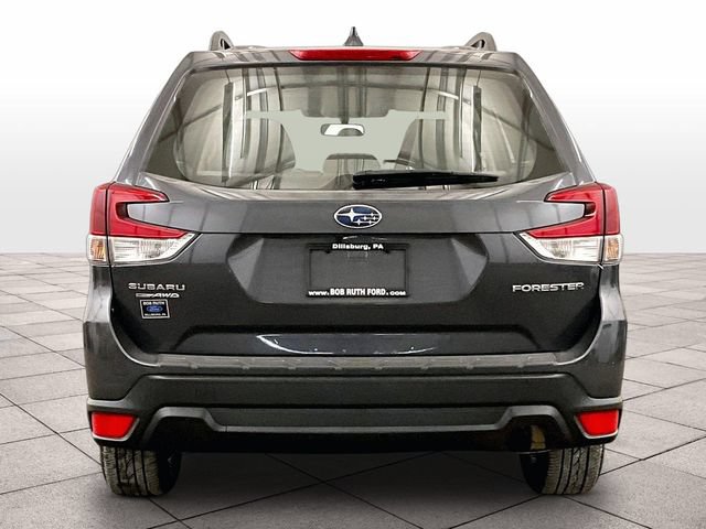 Used 2022 Subaru Forester AWD/4WD image 4
