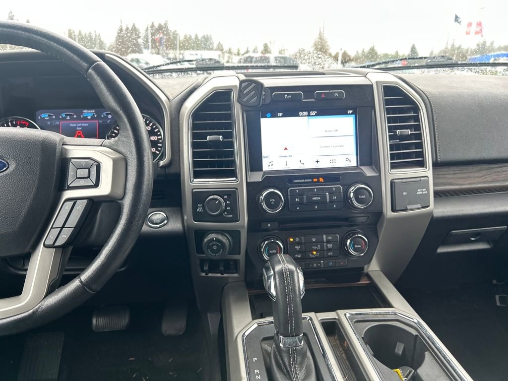 Certified 2017 Ford F150 Lariat image 25