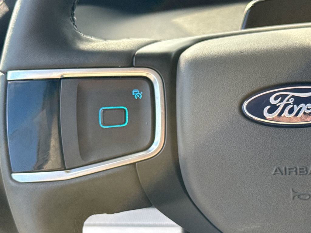 Certified 2025 Ford Expedition Max Active image 16