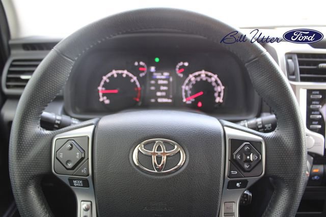Used 2020 Toyota 4Runner SR5 image 22
