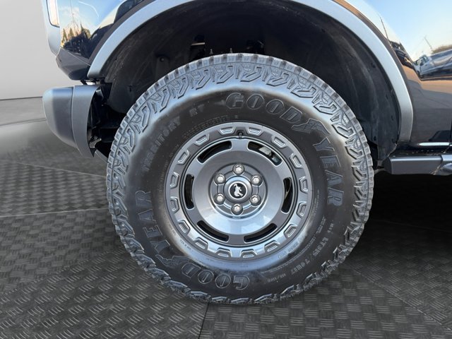 Certified 2025 Ford Bronco Badlands AWD/4WD image 9