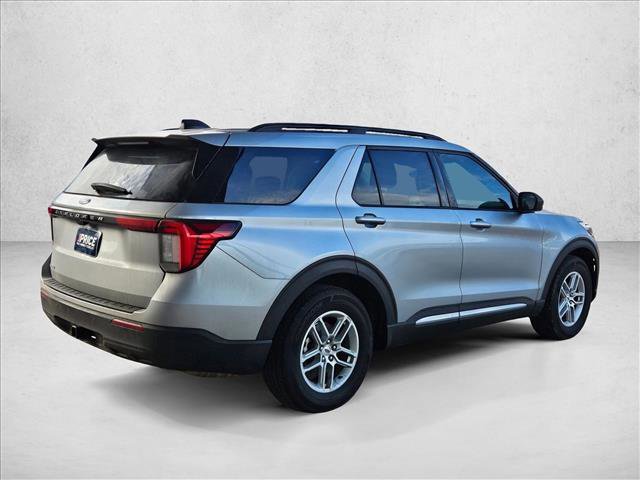 Certified 2025 Ford Explorer Active image 3