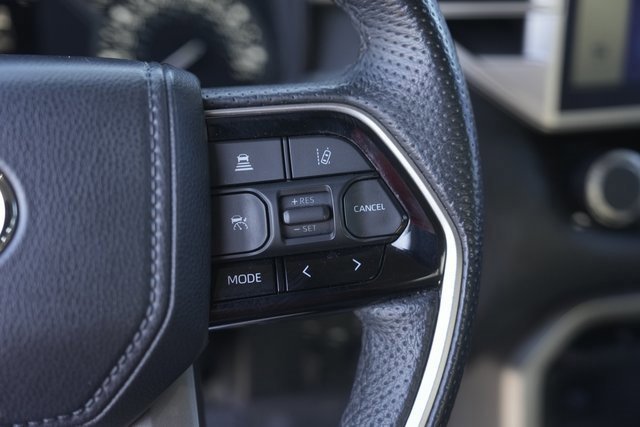 Used 2022 Toyota Tundra Limited image 24