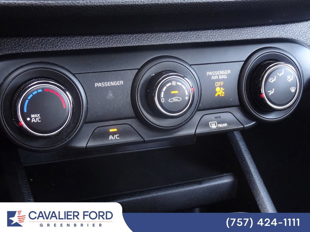 Used 2022 Kia Forte LXS w/ LXS Technology Package FWD image 22