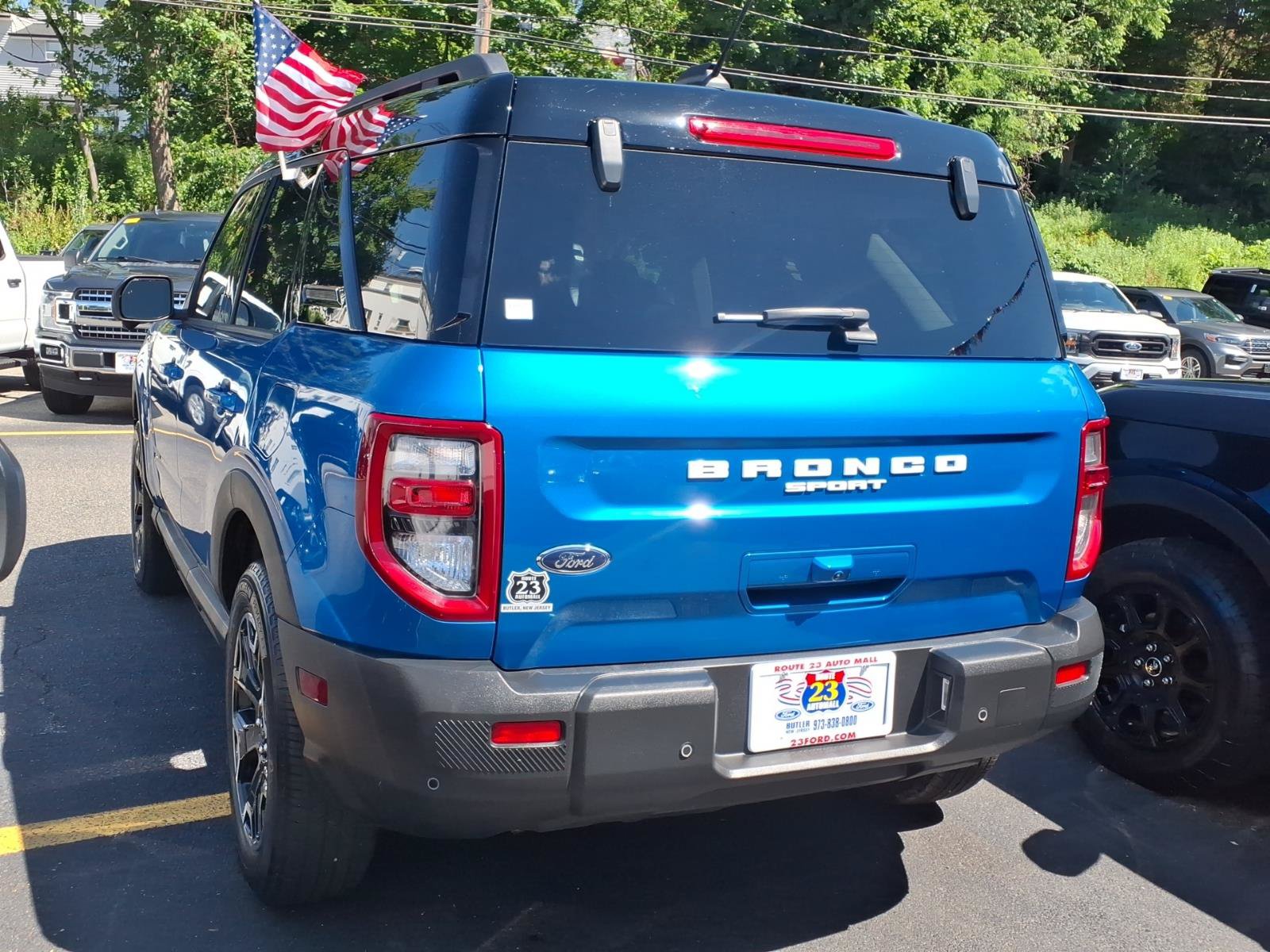 Certified 2025 Ford Bronco Sport Outer Banks w/ Outer Banks Tech Package+ AWD/4WD image 6